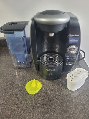 BOSCH TASSIMO T65 COFFEE MAKER TAS6515UC8/09 WITH CLEANING DISC - WORKS GREAT -