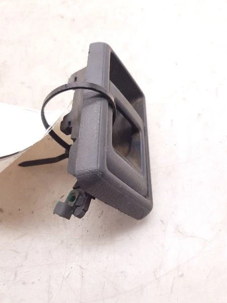 1990 TOYOTA PICKUP REGULAR DRIVER SIDE FRONT INTERIOR DOOR HANDLE - Image 2 of 4