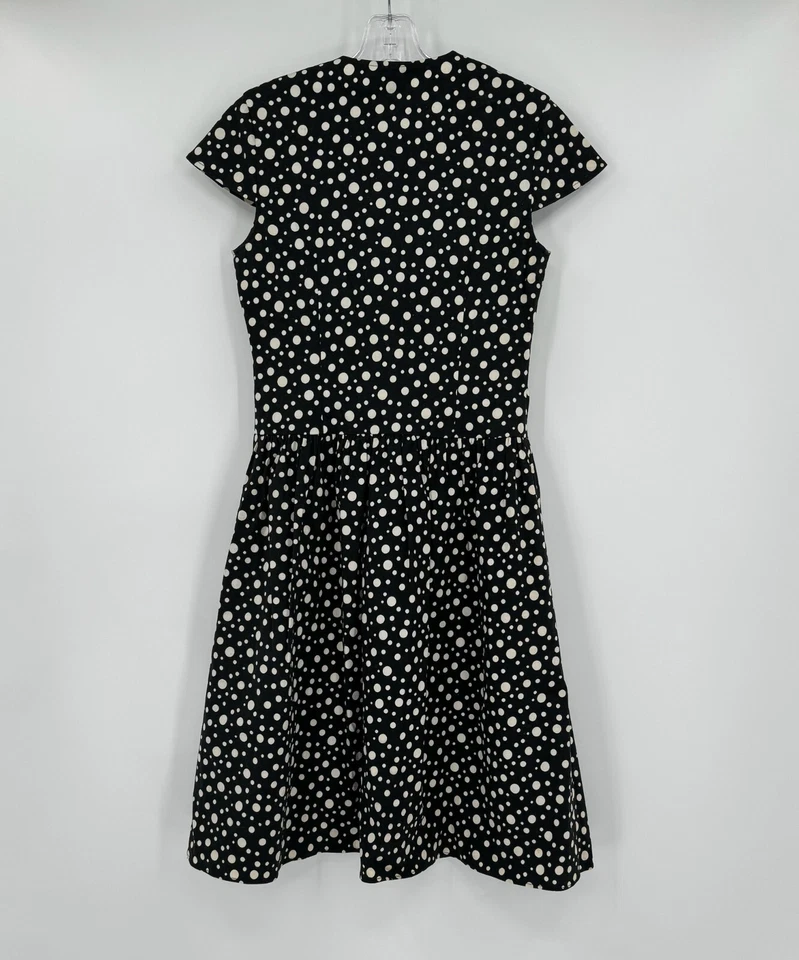 Vestido acampanado Marc Jacobs para mujer negro con lazo en la cintura talla 2 Foto 2 de 4