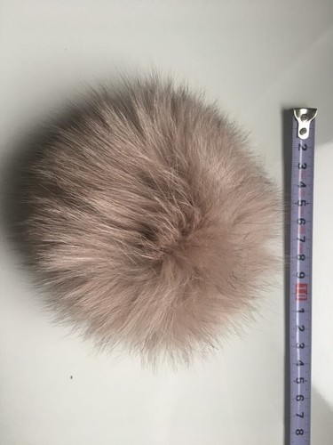 Pelz Bommel Blaufuchs Silberfuchs Rotfuchs Echt Fell Pompon Puder Rosa 12 cm NEU - Bild 8 von 10