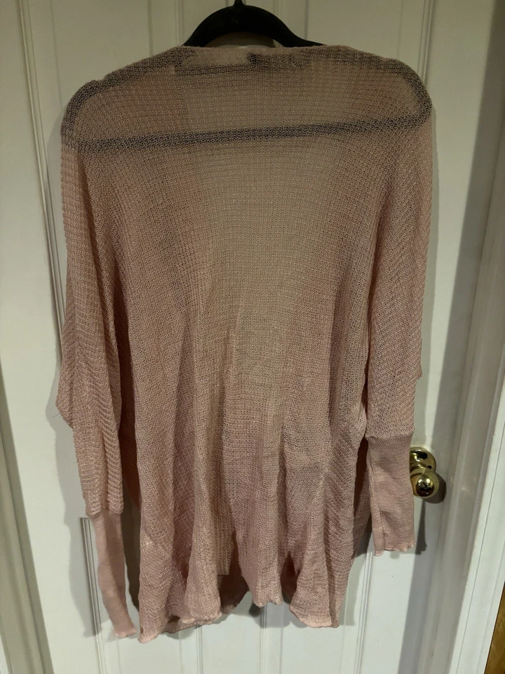 Boohoo Plus Size Sweater Size 16 - Image 3 of 3