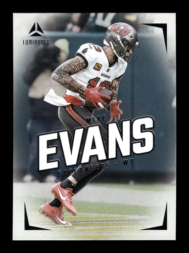 2024 Panini Luminance Mike Evans #70