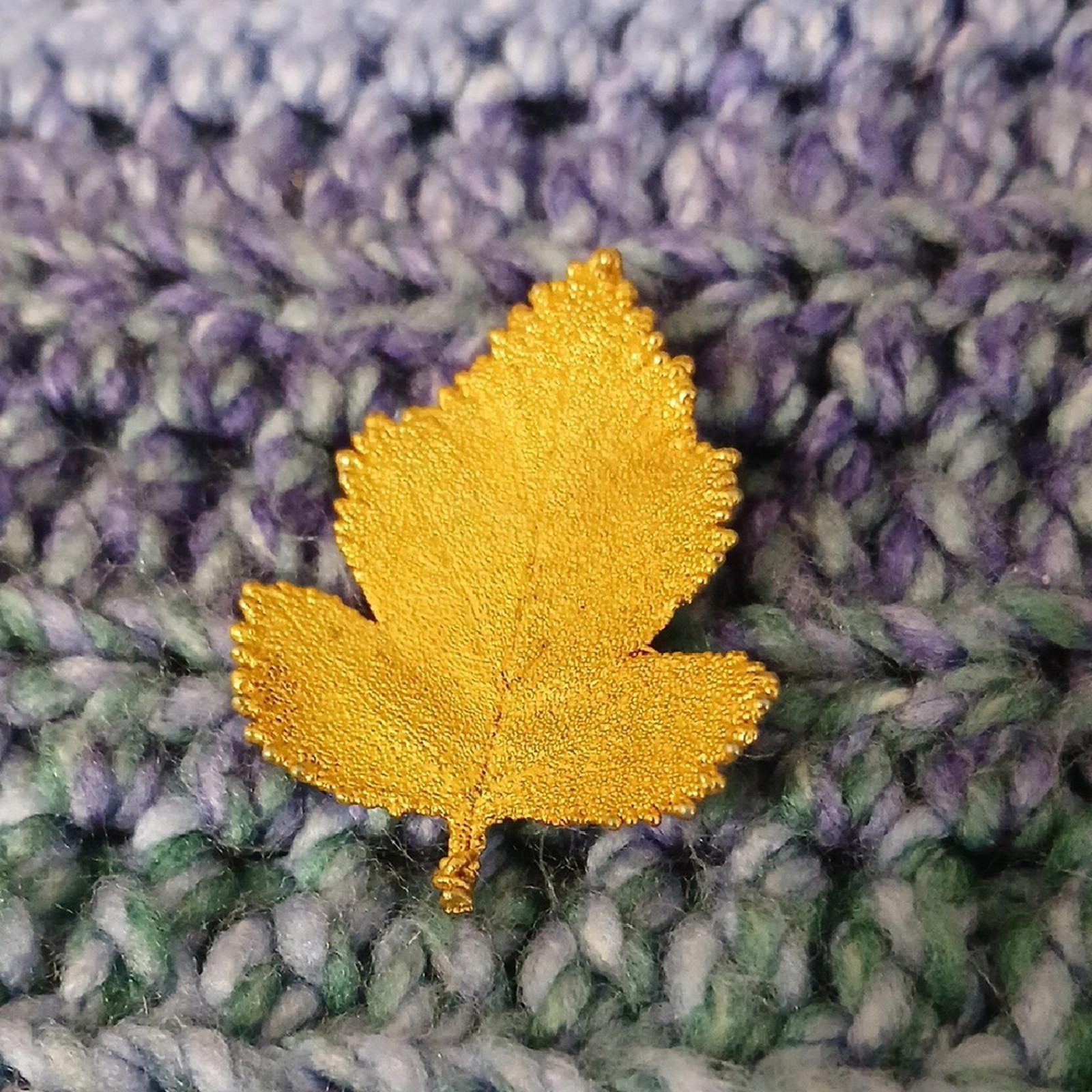 Chic Gold Leaf Brooch - image 1