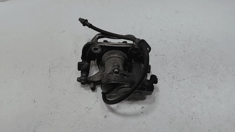 18-2024 TOYOTA CAMRY XLE XSE ЗАДНИЙ ПАССАЖИРСКИЙ ТОРМОЗ СУППОРТ И ПРИВОД ЭЛЕКТРО OEM - Изображение 4 из 4