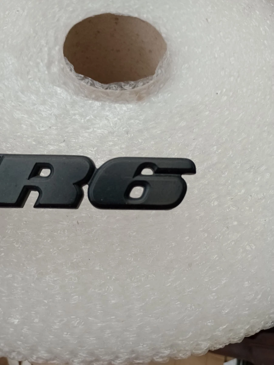 VW CORRADO VR6 FRONT GRILL BADGE GENUINE 535853679D CLIP ON 3 SLAT 