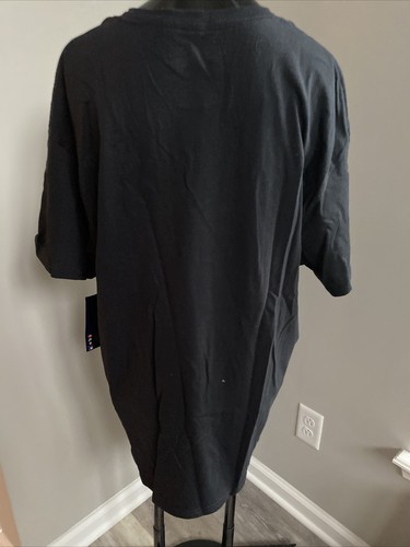Large Genuine Merchandise Chicago Cubs Shirt NWT 100% Cotton Unisex Black Red - Picture 6 of 9