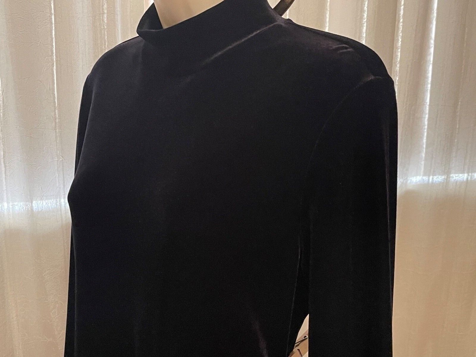 Women's Cocktail Dress Small Black Velvet COLDWAT… - image 3