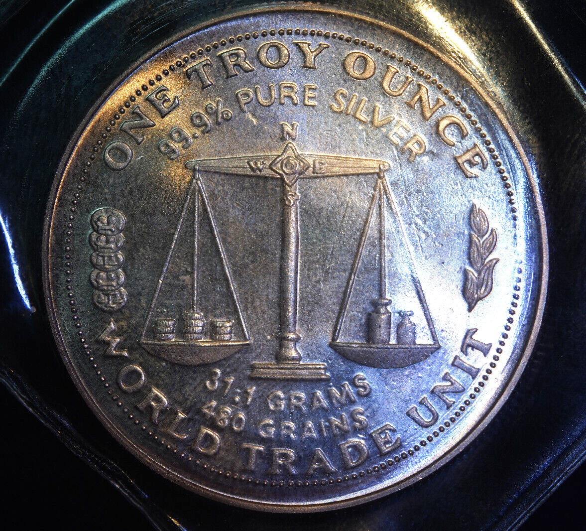 1986 World Trade Unit Plat Pura FCCB 1oz 999 FINE Silver art bar