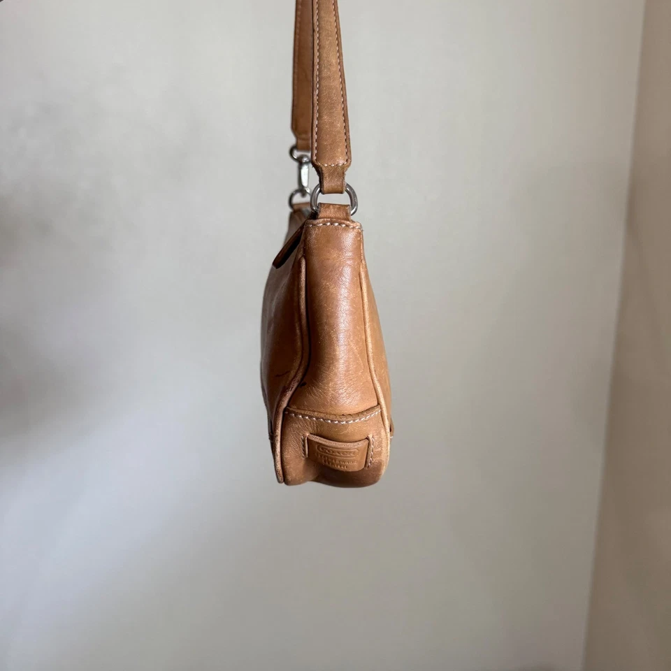 Винтажный тренер Demi 7785 коричневый кожаный наплечная сумка багет Дамская сумка торговый центр - Изображение 3 из 4