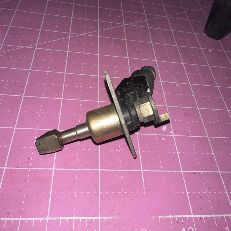 86-92 TOYOTA SUPRA MK3 7MGE ARRANQUE EN FRÍO DENSO INYECTOR DE COMBUSTIBLE 23260-42020 OEM Foto 2 de 4