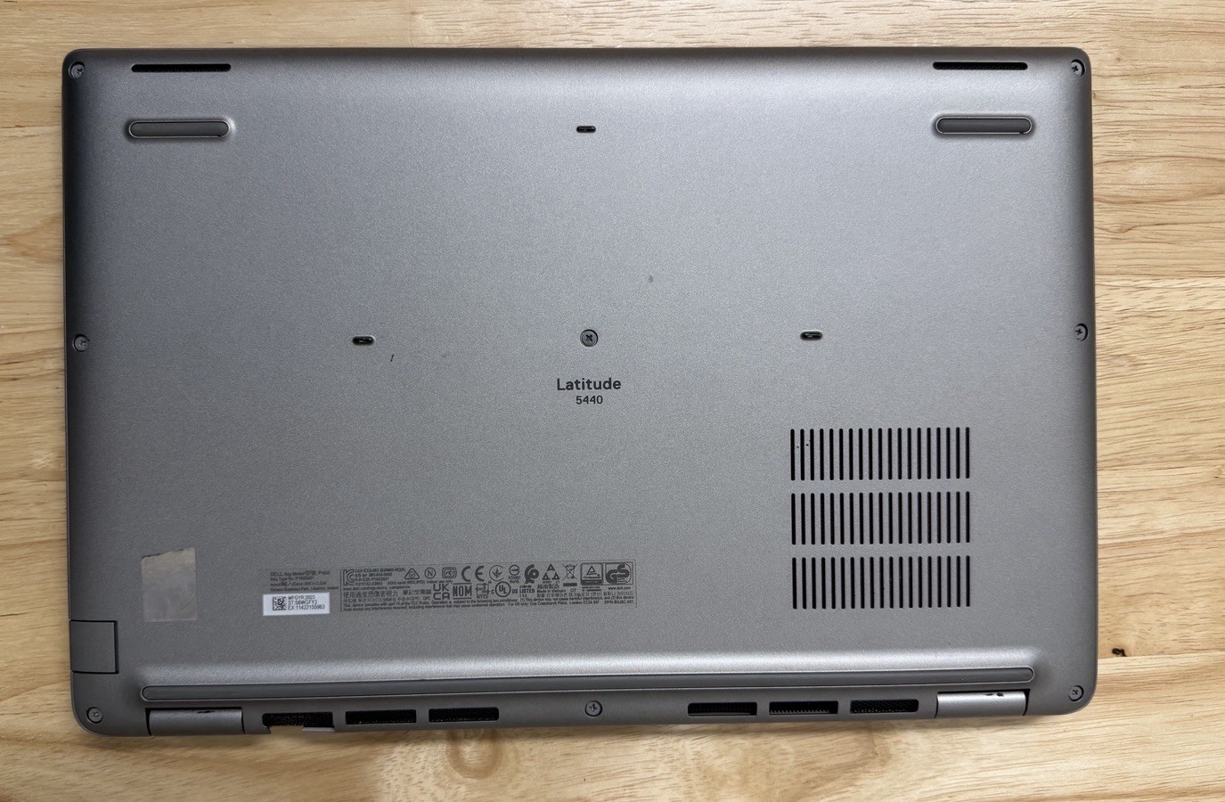 Dell Latitude 5430, 14-Inch Laptop, with Intel Core i7-1365U, 256 GB NVMe (Non-Volatile Memory Express), Windows 11 Pro