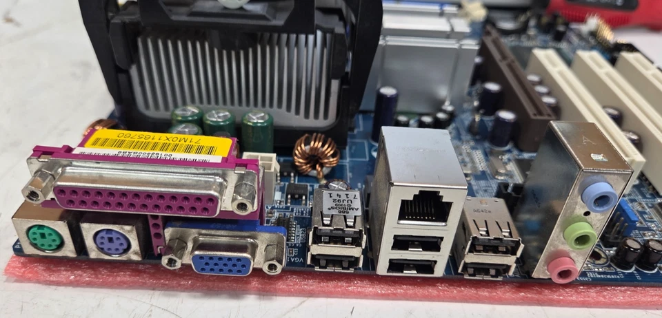 ASRock P4i65G REV. Материнская плата Intel G/A 1,01 разъем 478 DDR1 с экраном ввода/вывода - Изображение 3 из 3