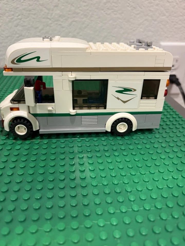 Lego City Lot Trash Truck 4432 Race Biggy Transport 60288 Camper Van 60057 Used - Image 3 of 4