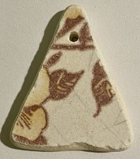 LOVELY SEA GLASS DRILLED BEACH POTTERY PENDANT SURF TUMBLED JEWELRY P106