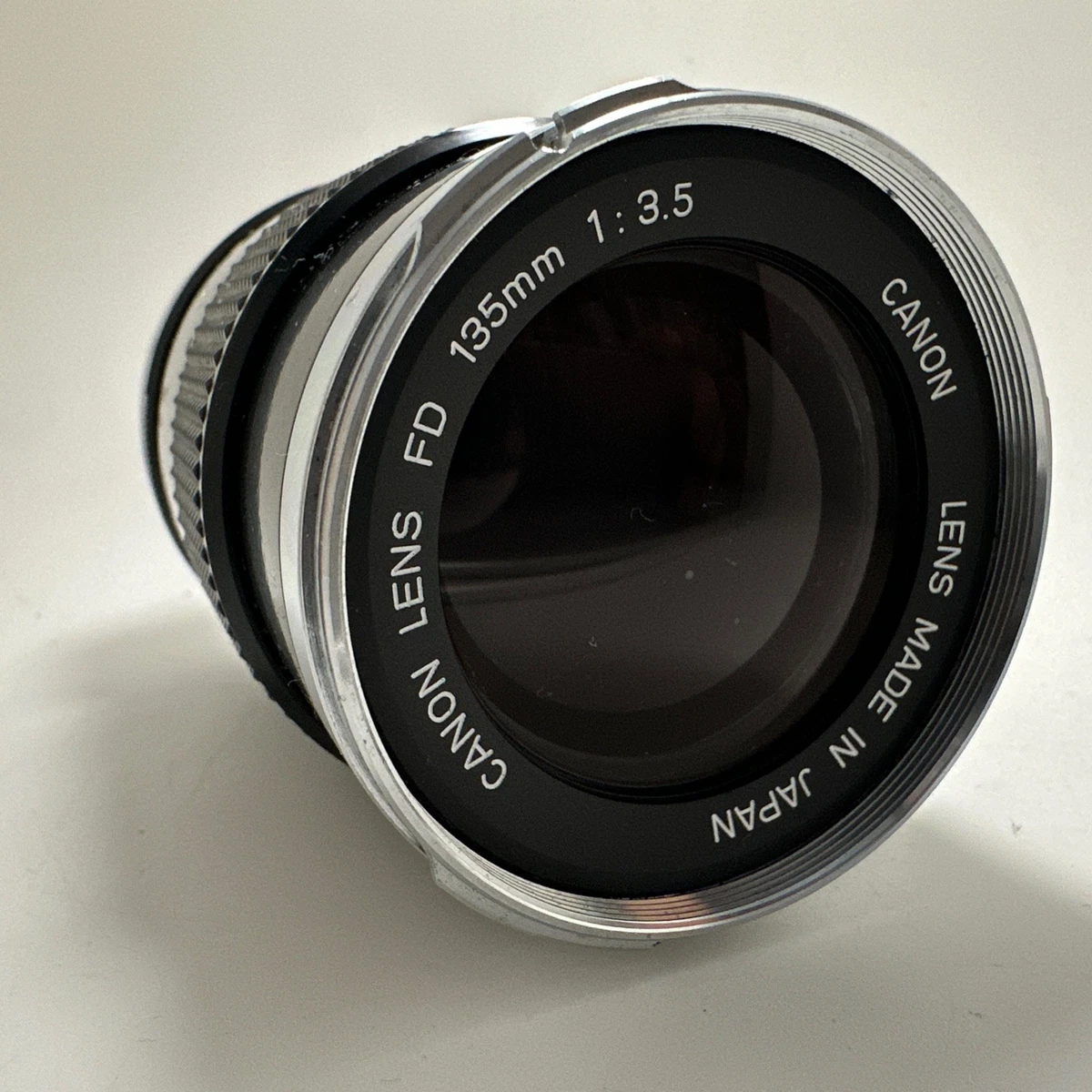 Objectif CANON 135/3.5 FD Parfait Verre Lisse Excellent Objectif Pour Portrait Objectif CANON 135/3.5 FD Parfait Verre Lisse Excellent Objectif Pour Portrait