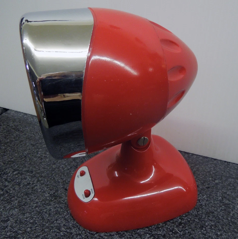 HEAD LIGHT RED ALARM CLOCK - Image 3 of 4
