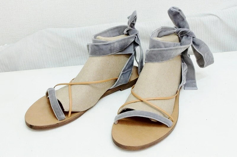Valentino Garavani Velvet Ribbon Lace up Sandals 37.5 Gray X Valentino Garavani Velvet Ribbon Lace up Sandals 37.5 Gray X