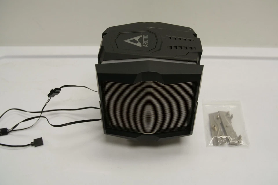 Arctic Freezer 50 TR CPU Cooler SP3, sTR4, with A-RGB - Image 2 of 3