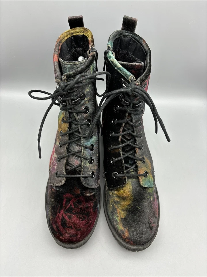 Madden Girl Eloisee Ankle Combat Boots Women’s Size 5.5 Black Velvet Floral - Image 3 of 4