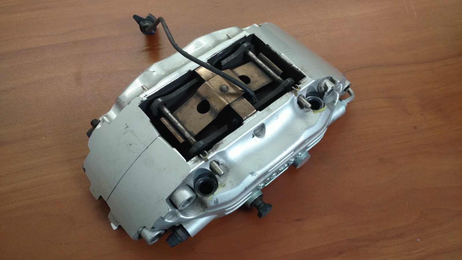 LAMBORGHINI GALLARDO REAR LEFT BRAKE CALIPER OEM 400615405L 