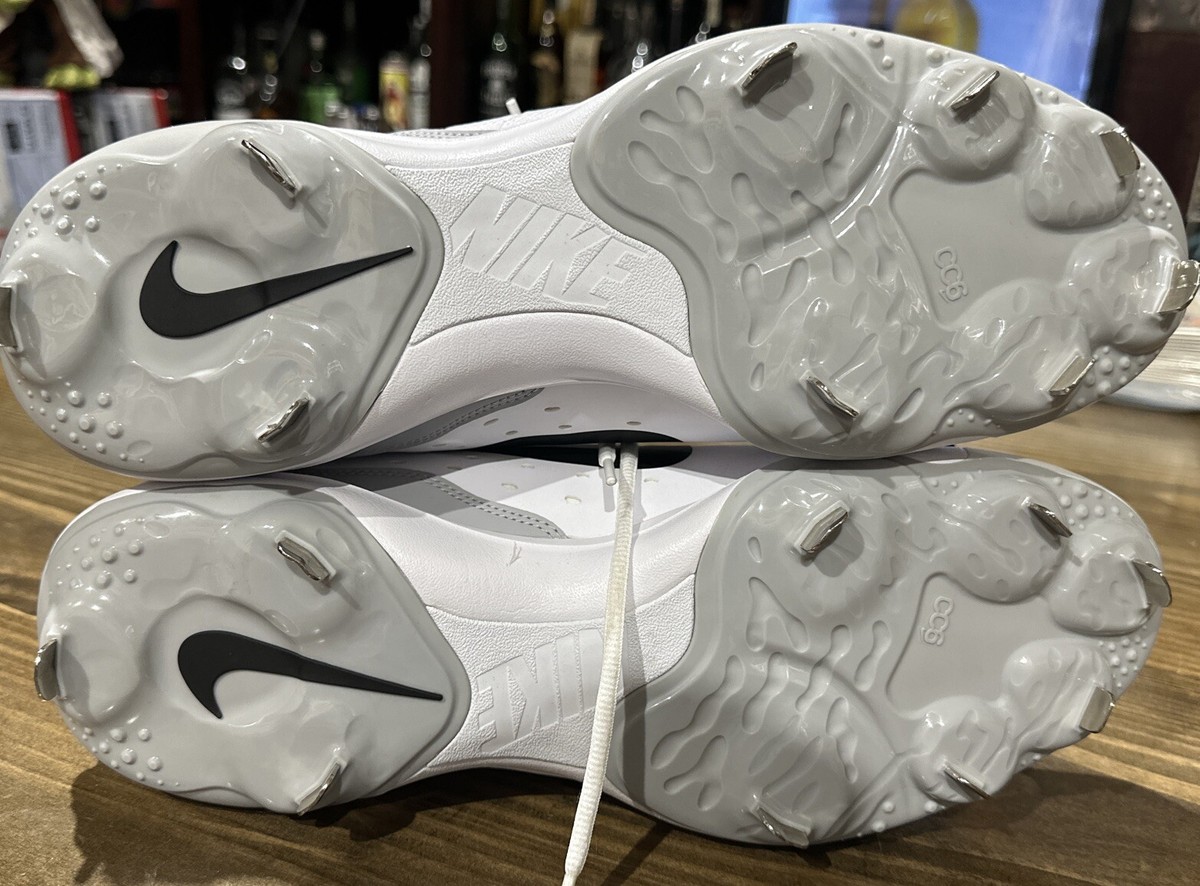 Nike Alpha Huarache Varsity 4 Low Baseball Cleats White 