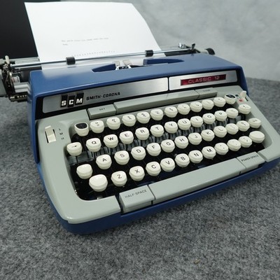 Smith Corona Classic 12 Typewriter Portable Blue USA W/ Case Working   Video