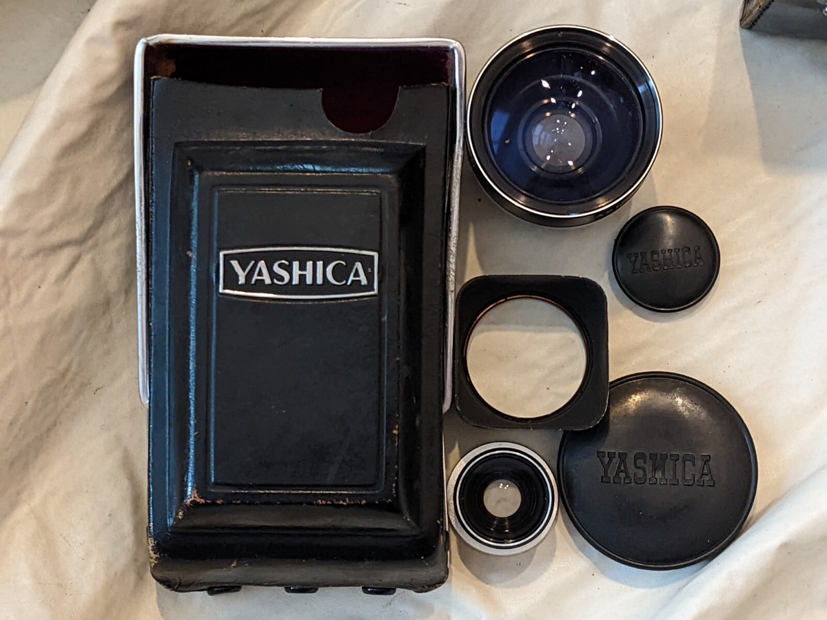 Yashica Mat 124 Mat-124 Camera 6 x 6 Film Wide Angle Lenses Yashica Mat 124 Mat-124 Camera 6 x 6 Film Wide Angle Lenses