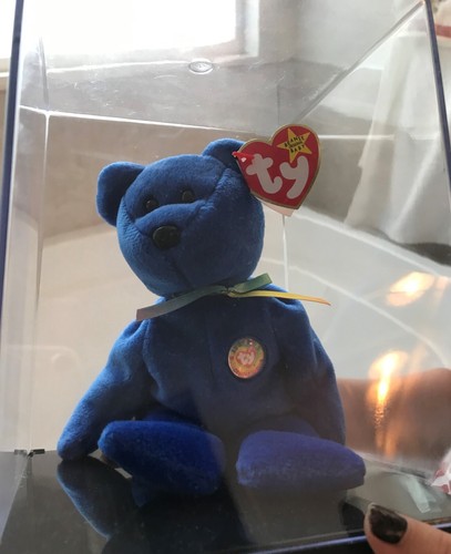 ty beanie baby clubby iv .- In plastic box. great condition. - Picture 1 of 1