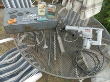 Skil Model 728 Heavy Duty Roto-Hammer Drill w Metal Case, Bits, Chisels and more