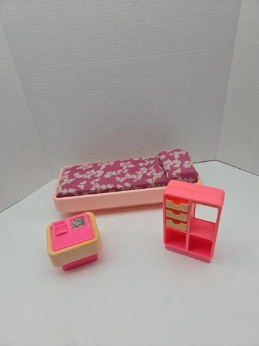 Vtg 1979 Barbie Dreamhouse Bedroom Furniture Bed  Vanity Stool Computer See Desc