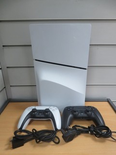 SONY PLAYSTATION 5 SLIM DISK EDITION 825GB HEIMSPIELKONSOLE MIT KABEL MR:942H