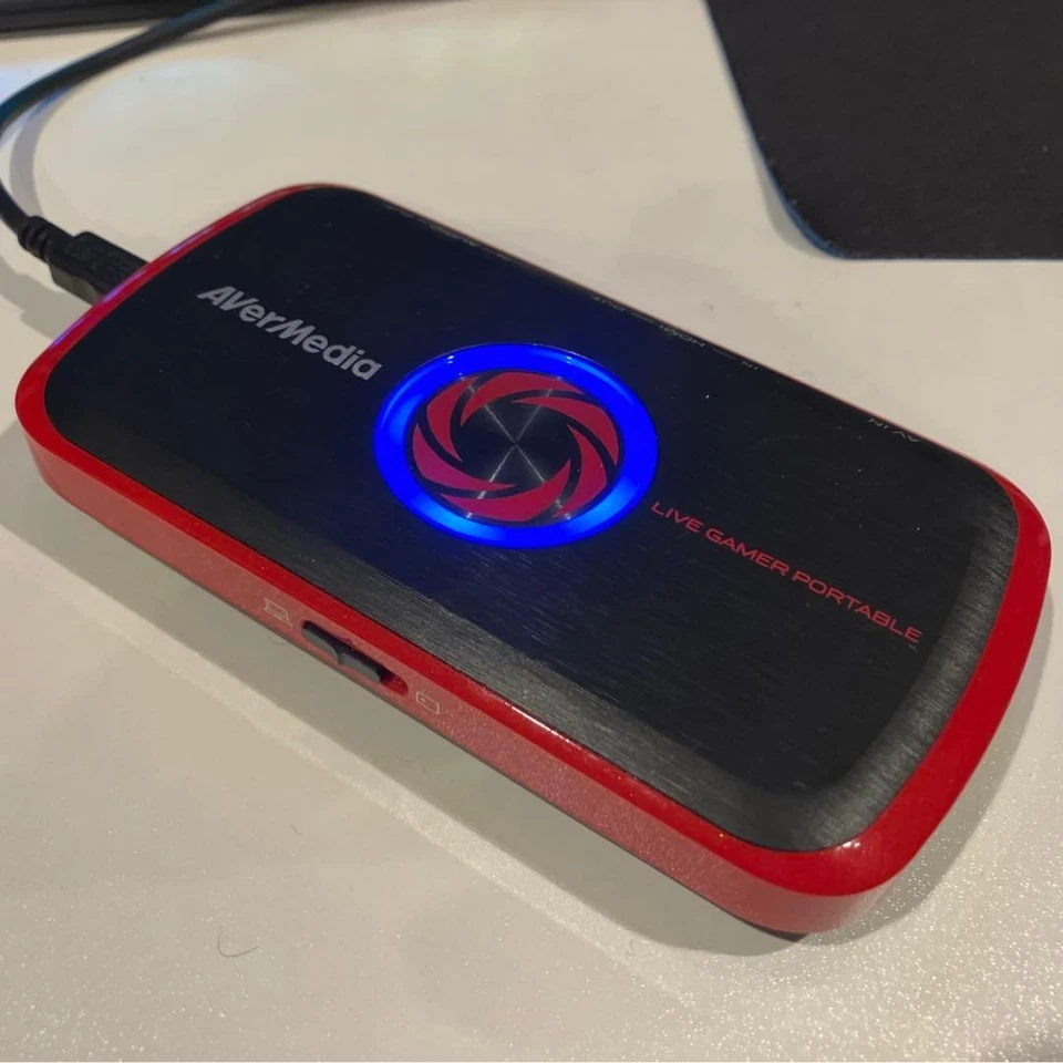 Dispositivo de captura portátil para jugadores en vivo AverMedia C875 AVT-C875 Foto 2 de 3