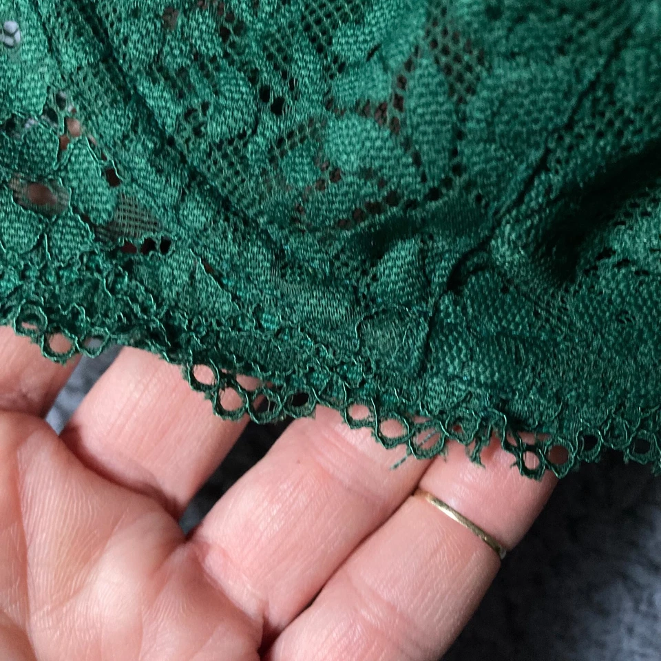 Sujetador Gilligan OMalley Balconette 34D verde Kelly todo encaje sin relleno con aros Foto 4 de 4