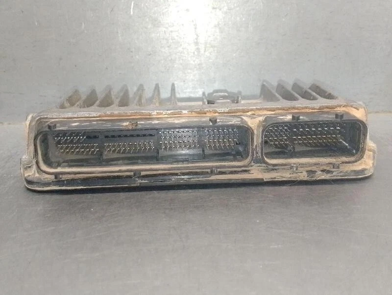 896610ZS10 centralina motore per TOYOTA COROLLA STATION WAGON ( E21 ) 5421709 - Immagine 2 di 4