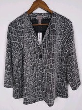 Chico's Easywear Size 1 Medium Black White Paved Waves 1-Button Jacket NWT