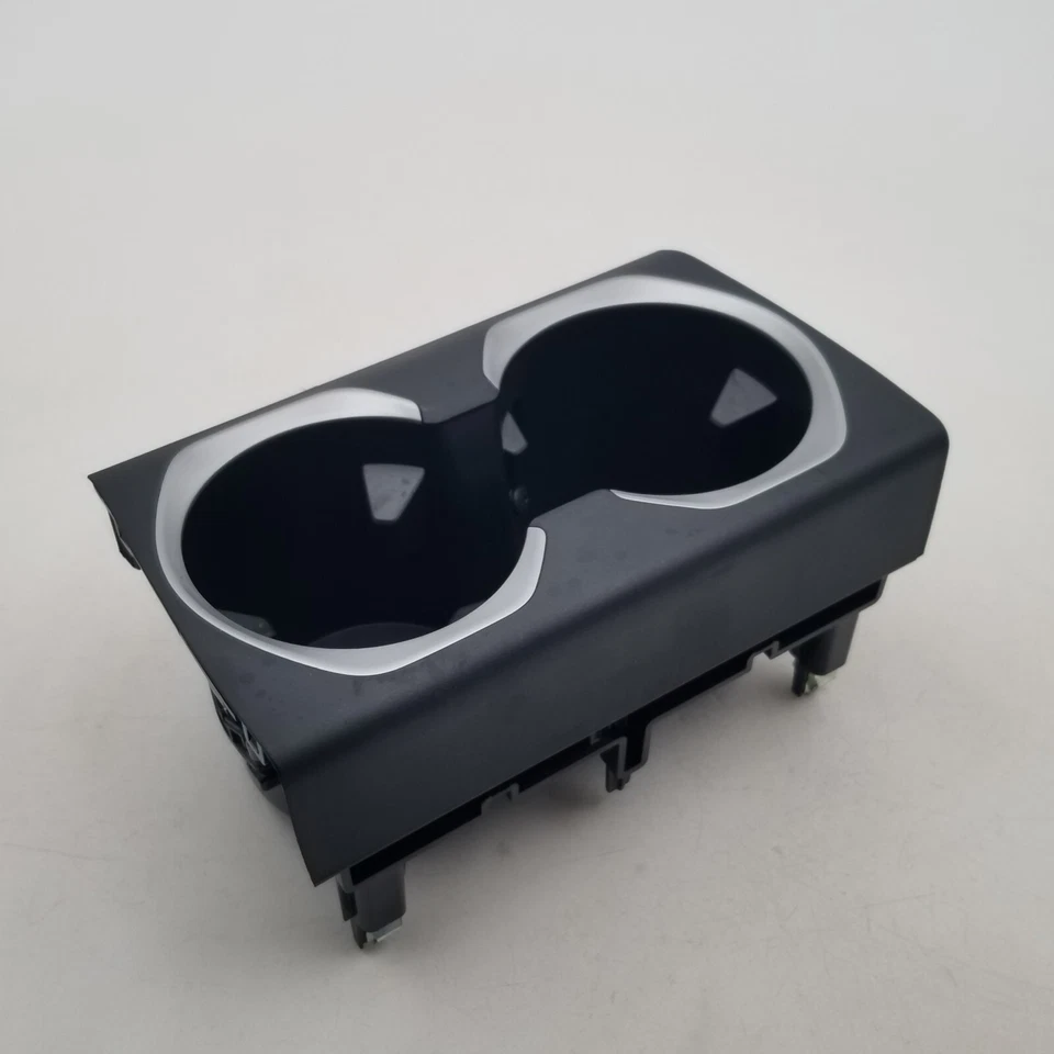 2023 2024 BMW X1 XDRIVE28I U11 FRONT CENTER CONSOLE CUP HOLDER OEM 9496948 - Image 3 of 4