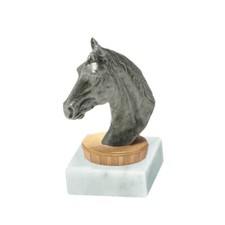 Kleiner Reiter-Pokal (Pferdekopf) mit Ihrem Wunschtext graviert (FX)