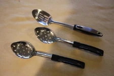 Perforated Serving Spoons w/stop hook and 1slotted spoon new Winco 11 in 3pcs