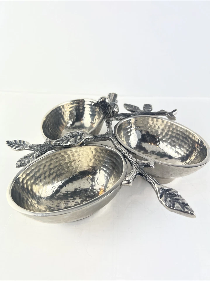 Plato para servir 3 compartimentos con condimento de metal de aluminio Mudpie Bird Accent Foto 3 de 4