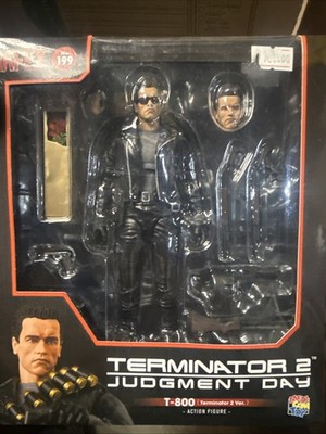 2体セット　MAFEX T-800フィギュア ターミネーター2 メディコムトイ MAFEX T-800 Terminator 2 Judgment Day No.199 Action Figure Medicom