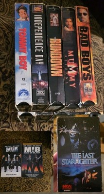 Action & Adventure VHS Lot (8 Tapes) NTSC Sci-Fi Comedy Paramount Universal