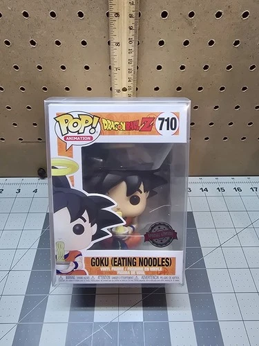 Funko Pop! Vinyl Dragon Ball Z Goku (Eating Noodles) Special Edition #710