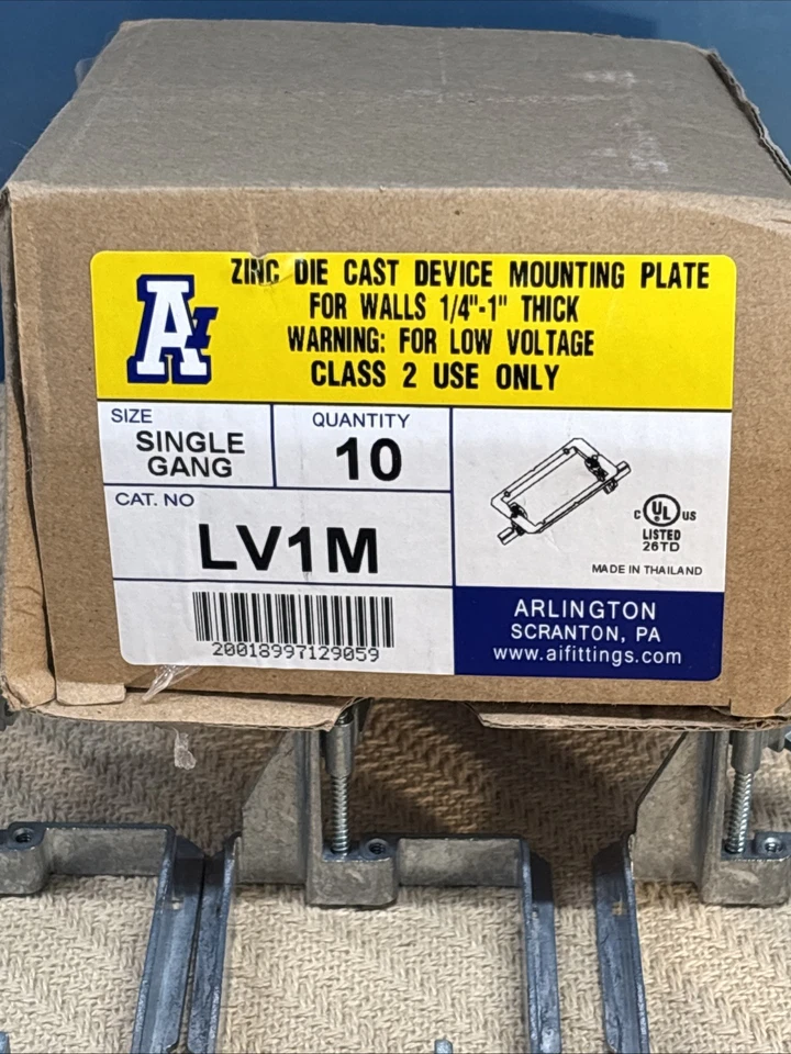 Arlington LV1M Device Mounting Plate For Walls 1/4''-1'' Thick Box of 10 - Image 2 of 4