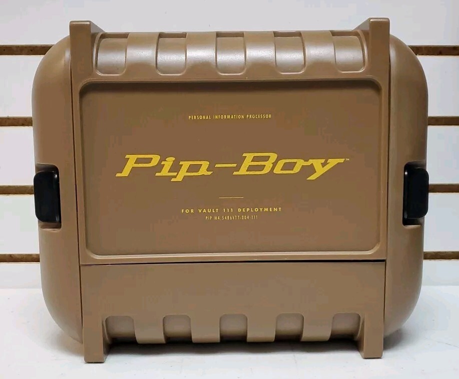 フォールアウト4 Fallout4 Pip Boy Edition A closer look at the Fallout 4 Pip-Boy | The Verge