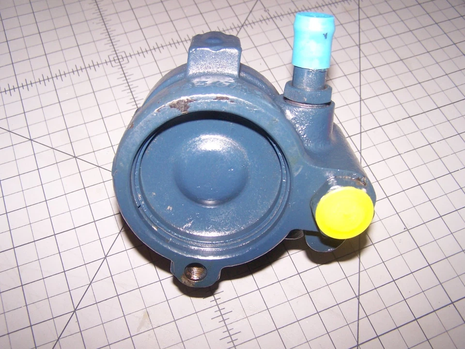 Bomba de dirección asistida Buick Chevrolet Oldsmobile Renault Pontiac sin carga central Foto 3 de 4