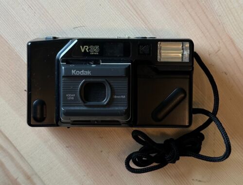 Kodak VR35 K4a Point & Shoot 35mm Retro Film Camera - Picture 1 of 3