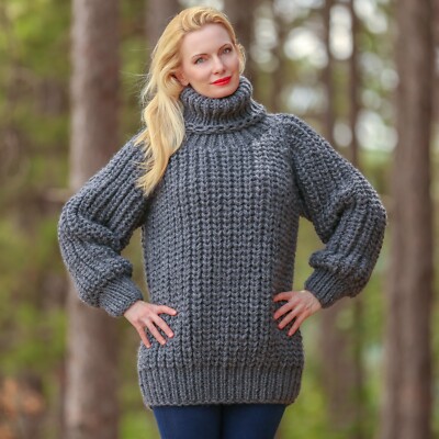 完売品　BRIEFING SHAGGY LOGO TURTLENECK KNIT MEN'S SHAGGY LOGO TURTLENECK KNIT（メンズ シャギー ロゴ