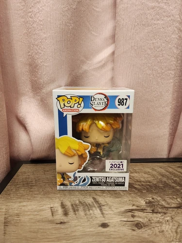 Funko Pop Demon Slayer ZENITSU AGATSUMA Funimation Exclusive # 987 w/Protector