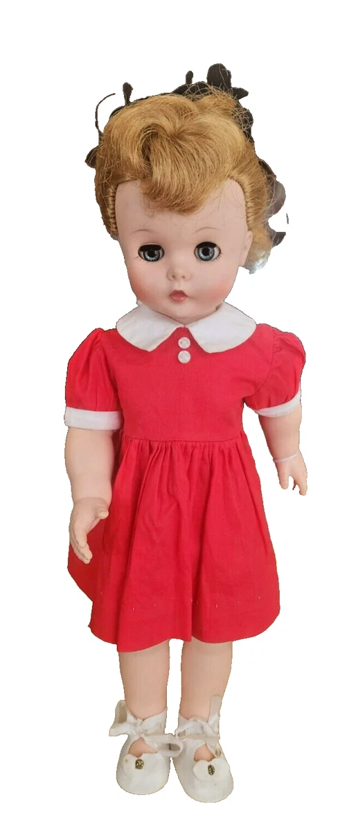 Madame Alexander Kelly In Vintage Madame Alexander Dolls (1948