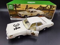 1:18 Greenlight 1977 Plymouth Fury #34